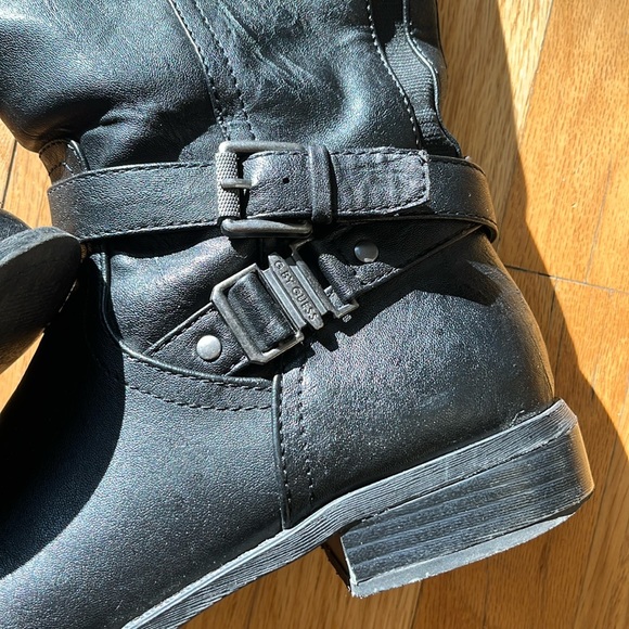 G by Guess black leather boots Sz 8.5 used worn Up to the knee height with heel - Picture 11 of 14